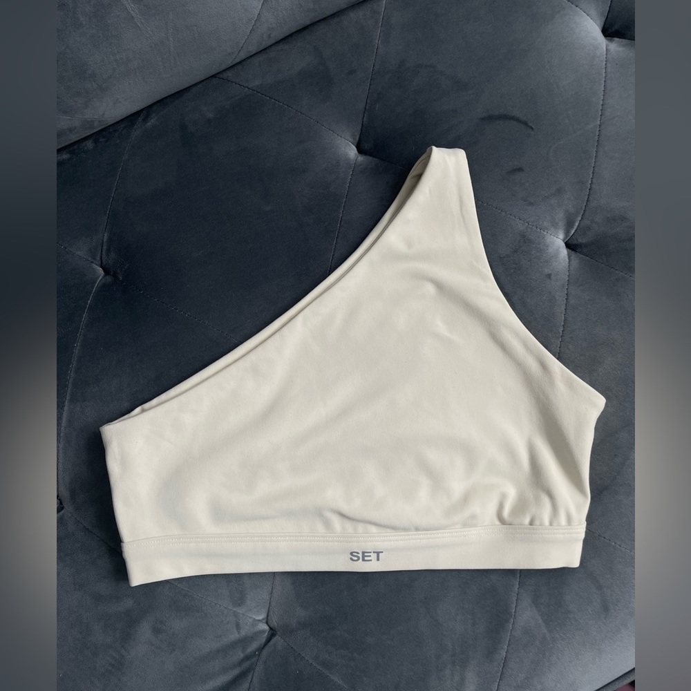 Set Active Leggings and One-Shoulder Sports Bra